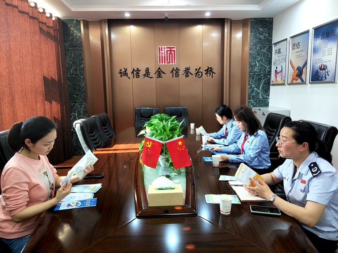 汉寿税务：春风化雨春雨润苗  携手小微向阳成长