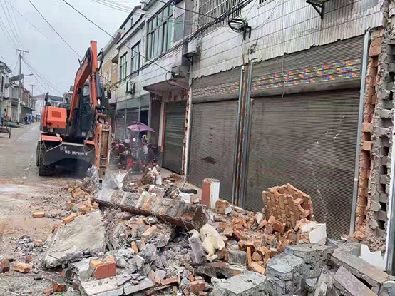 酉港镇：控违拆违不止步  实干实绩显成效