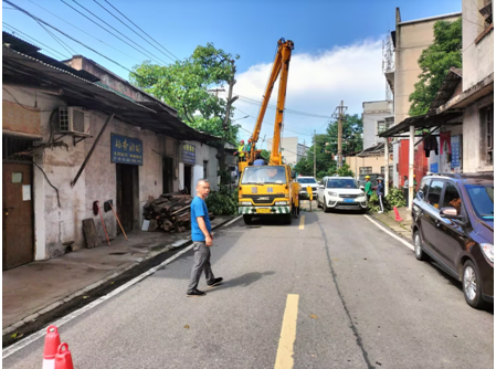 橫街社區(qū)：居民說煩惱 代表解憂愁