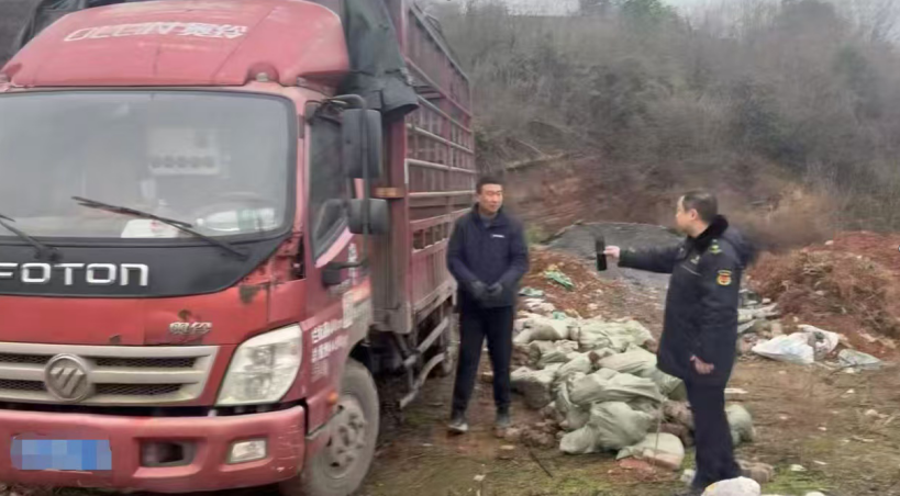 石鼓区严查渣土乱倒 守护城市环境