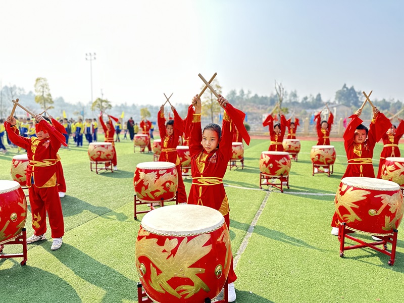 金源小学：五育融合嘉年华，龙腾虎跃庆元旦