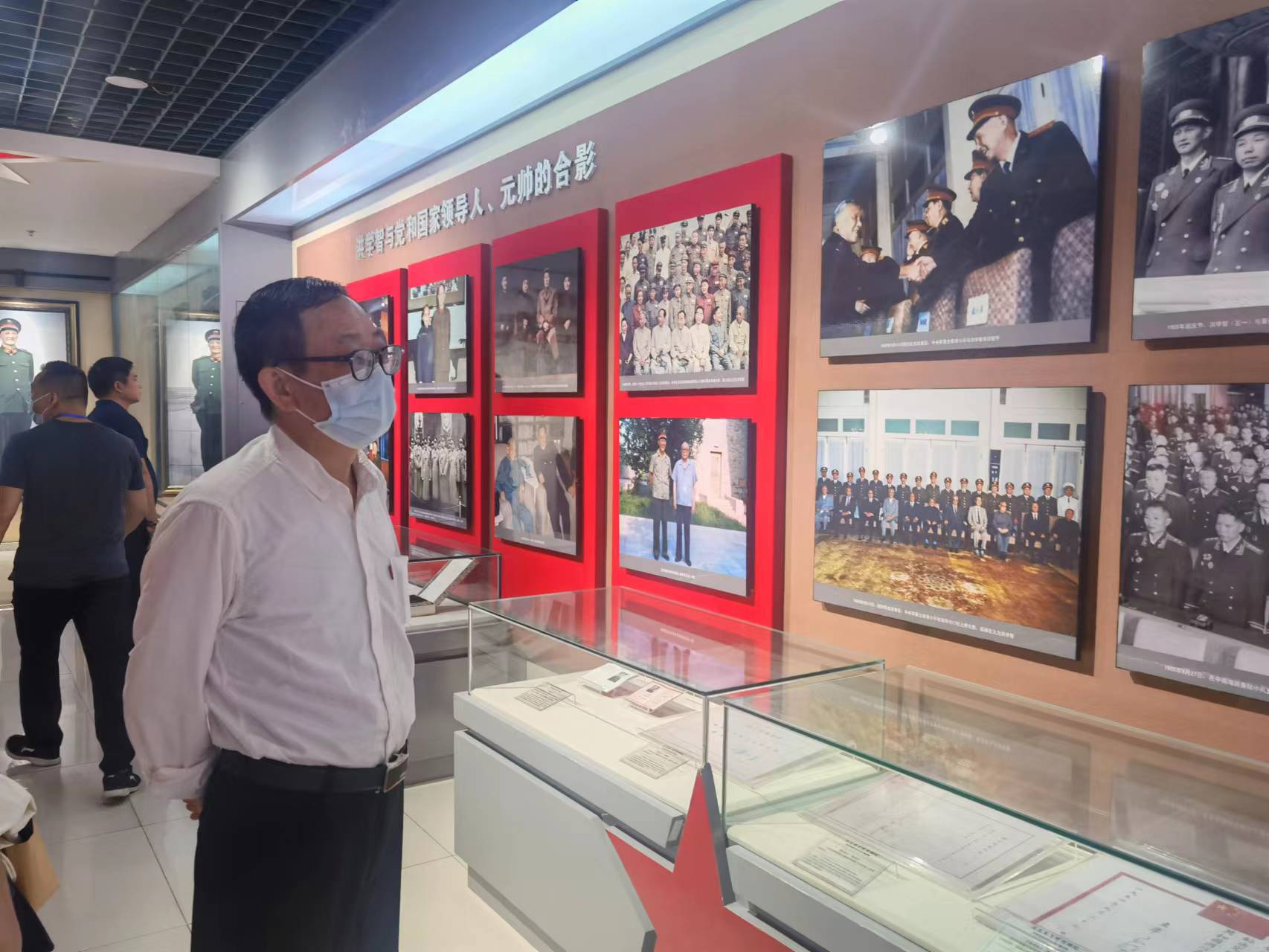 走进历史，追寻红色记忆——石鼓区人大常委会开展代表培训现场教学活动