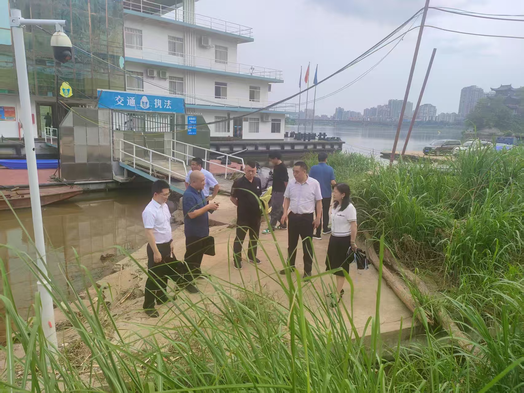 石鼓区人大专题调研全区2024年度环境状况和环境保护目标完成情况