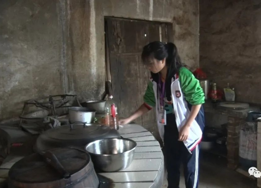 王慧敏：自强不息的“最美孝心少年”