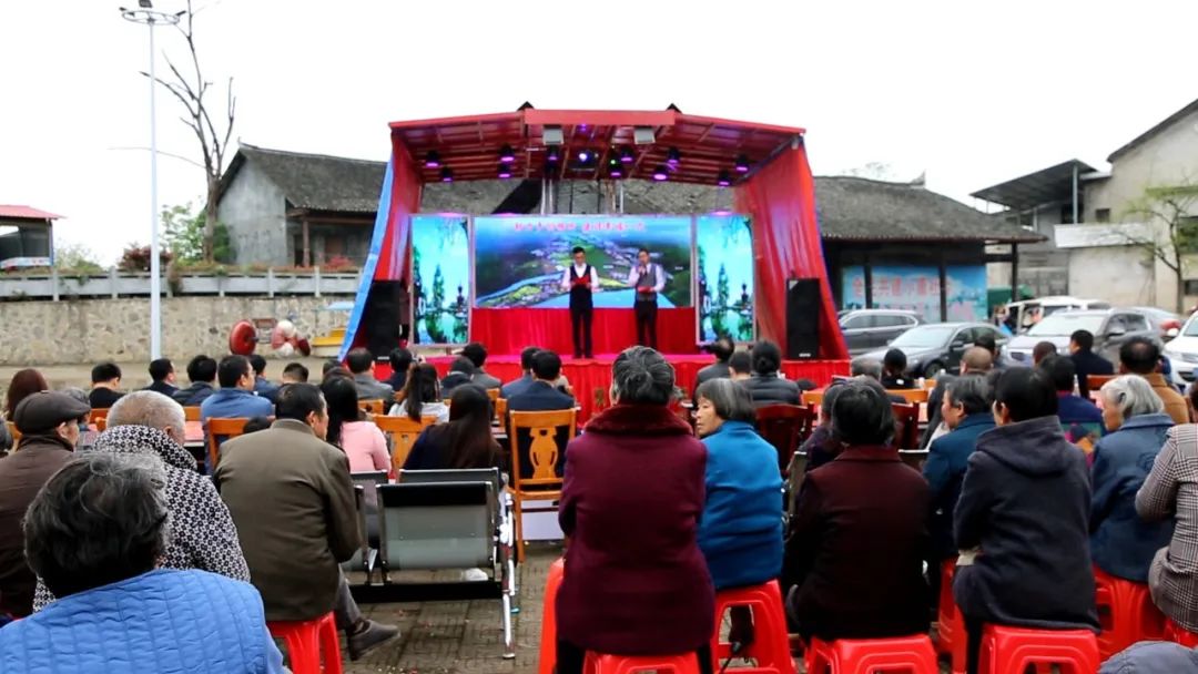 观音滩镇八尺村举办助力乡村振兴 建设幸福八尺“乡贤会”