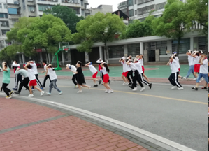 浯溪街道人民小学开展5.12应急疏散演练