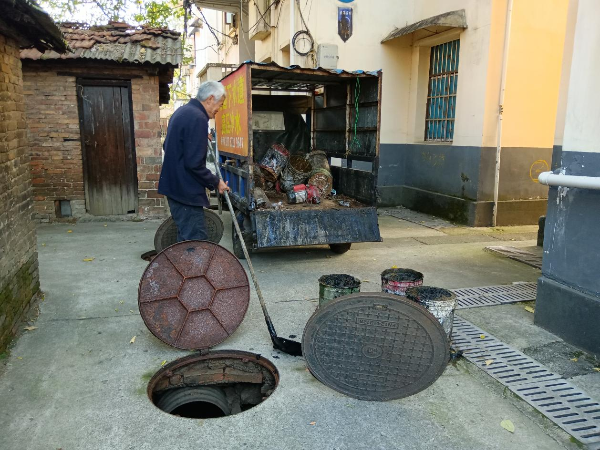 板塘社区：邻长吹哨聚合力