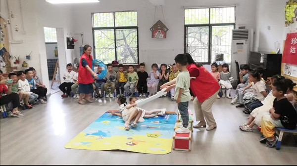 岳塘街道社區(qū)衛(wèi)生服務中心進行“珍愛生命 遠離溺水”科普教育講座