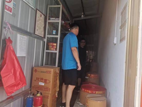 【安全生产进行时】毛家滩回维乡开展高温天气烟花爆竹安全大检查