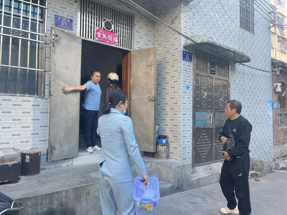 舜峰镇：“上门送检”让康复服务更有温度