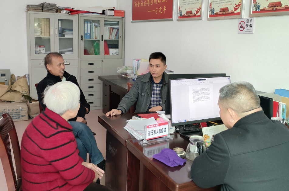 舜峰镇：“兵支书”建功征拆“战场”展铁军风采