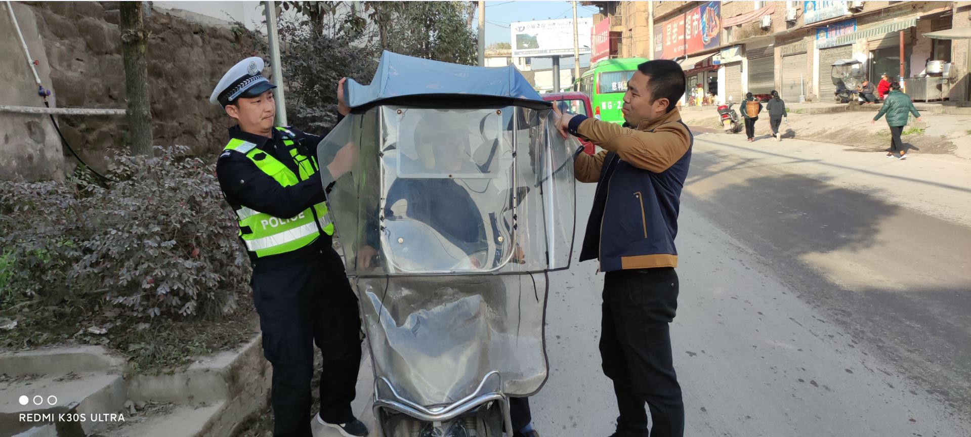 瑞塔铺镇：加强联合执法  共筑道路交通安全网