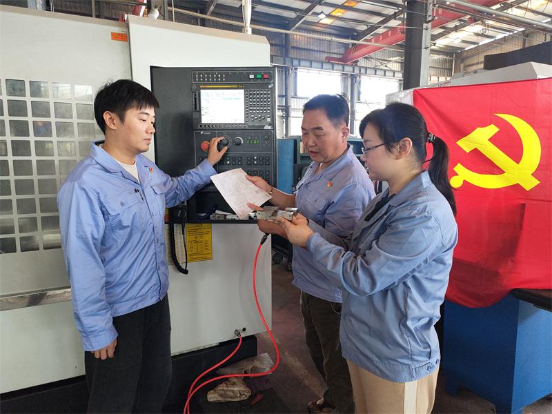 江南实业公司：党建引领聚合力 融合赋能促发展