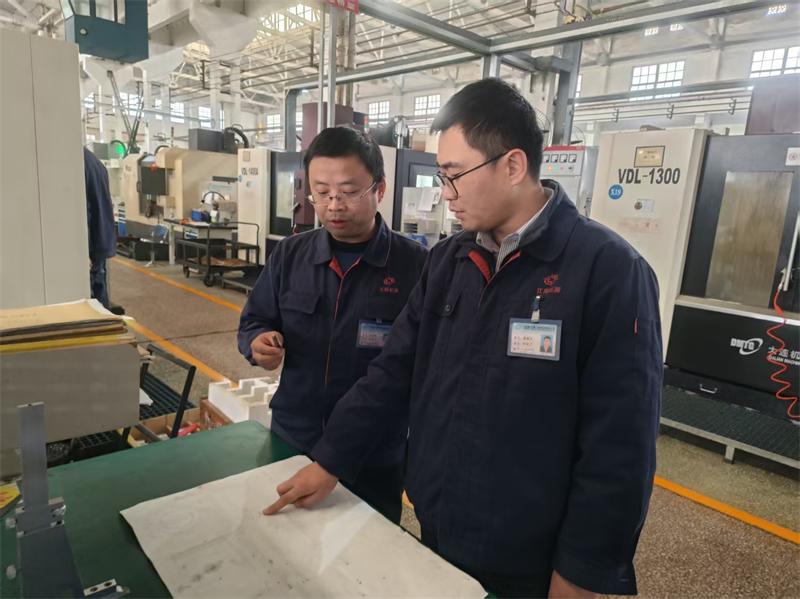 江南工业集团机加二分厂：攻坚破难提质效 精准发力保交付