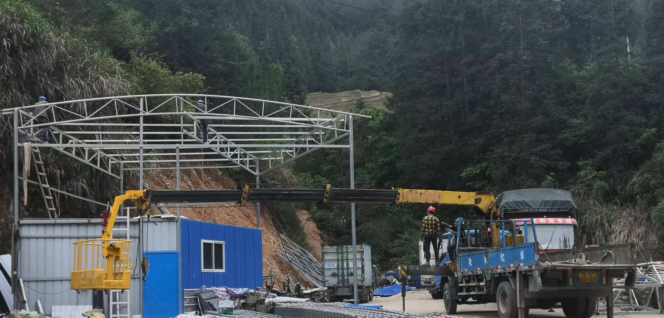 沤江镇：拆除违规大棚，打响沤江“打非治违”第一枪