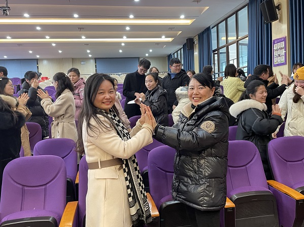 武陵区紫菱小学：轻车上阵，从新出发