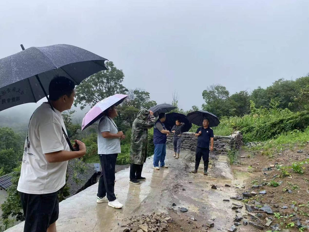 风雨无阻护安澜——古丈县自然资源局筑牢防汛“安全墙”