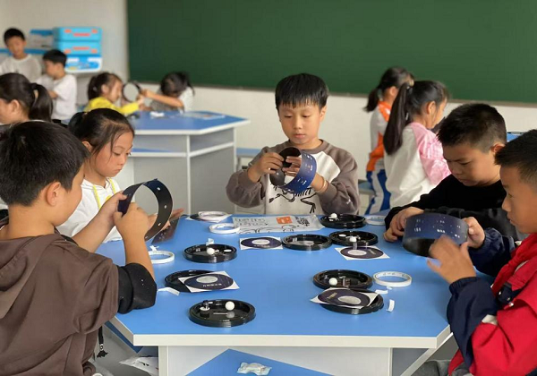 图集 | 临武县八完小：科技少年“四清湖杯”展风采