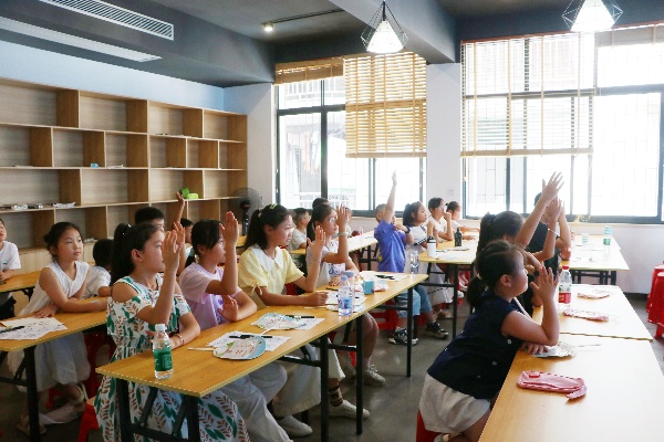 “茶乡护苗” 走进县新时代文明实践中心 助力儿童暑期安全