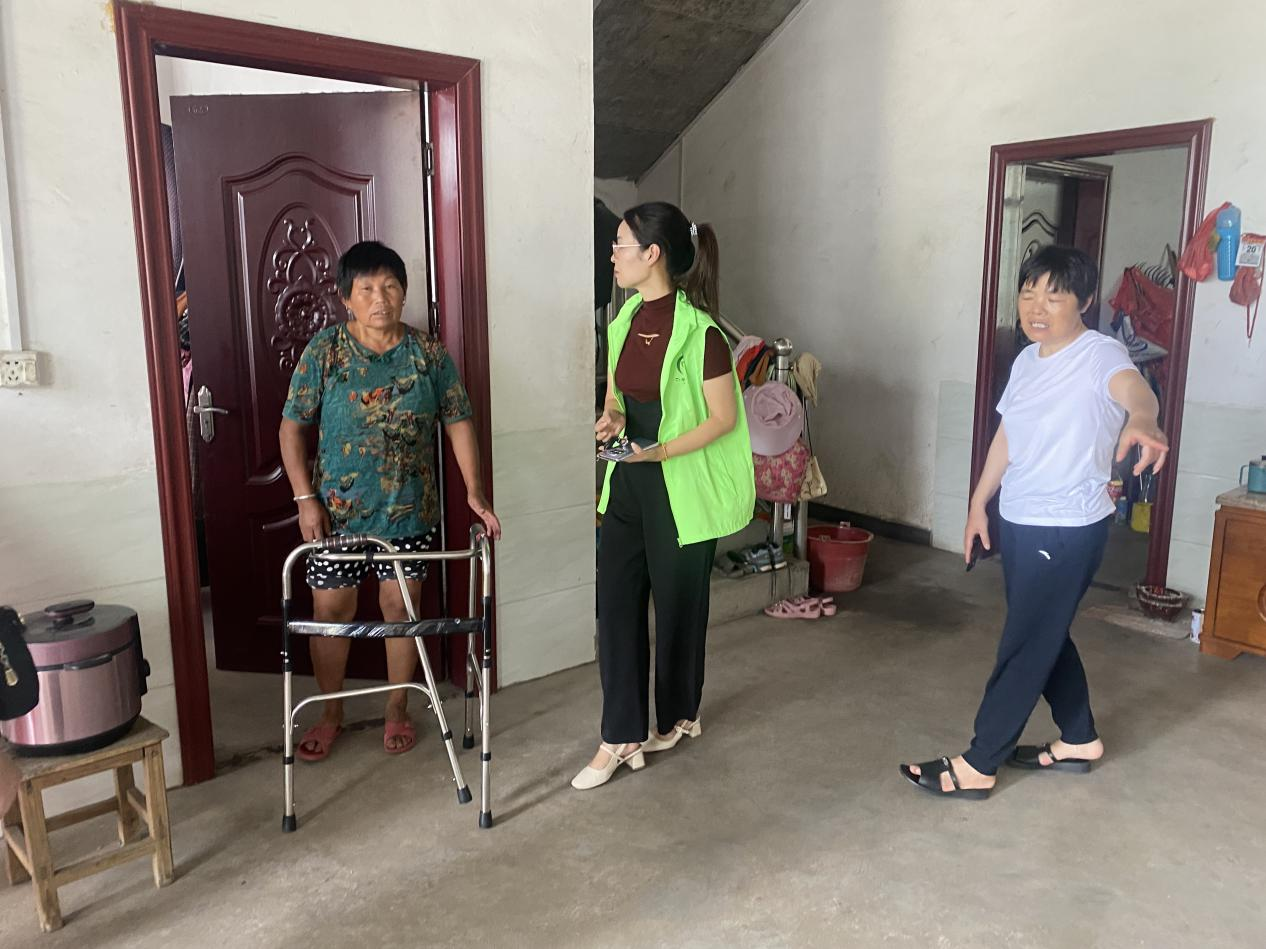 花塘乡：居家适老化改造托起老年人的晚年幸福