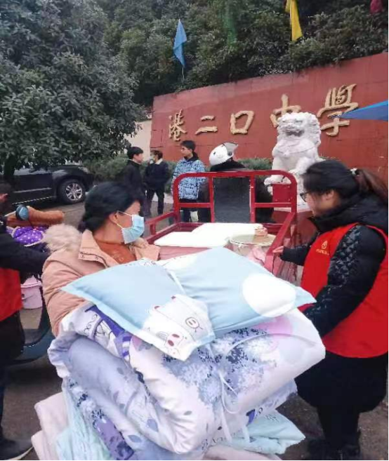 花岩溪镇：筑牢新学期道路交通安全防线