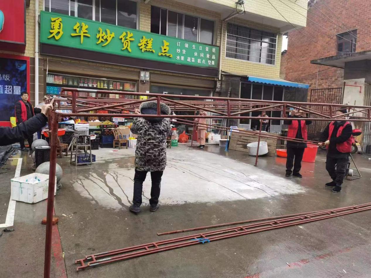 花岩溪镇：开展志愿服务活动助力文明创建