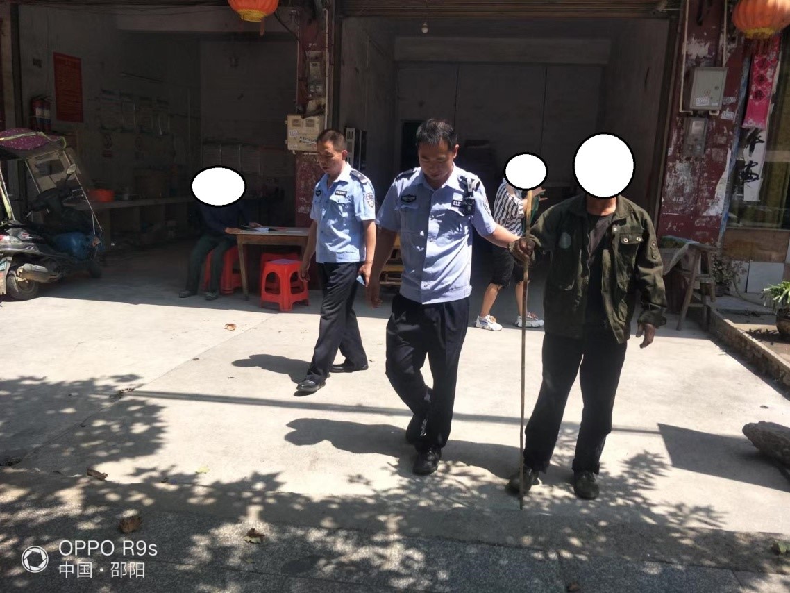 【百日行动】凤凰派出所：协助送治一名精神病患者