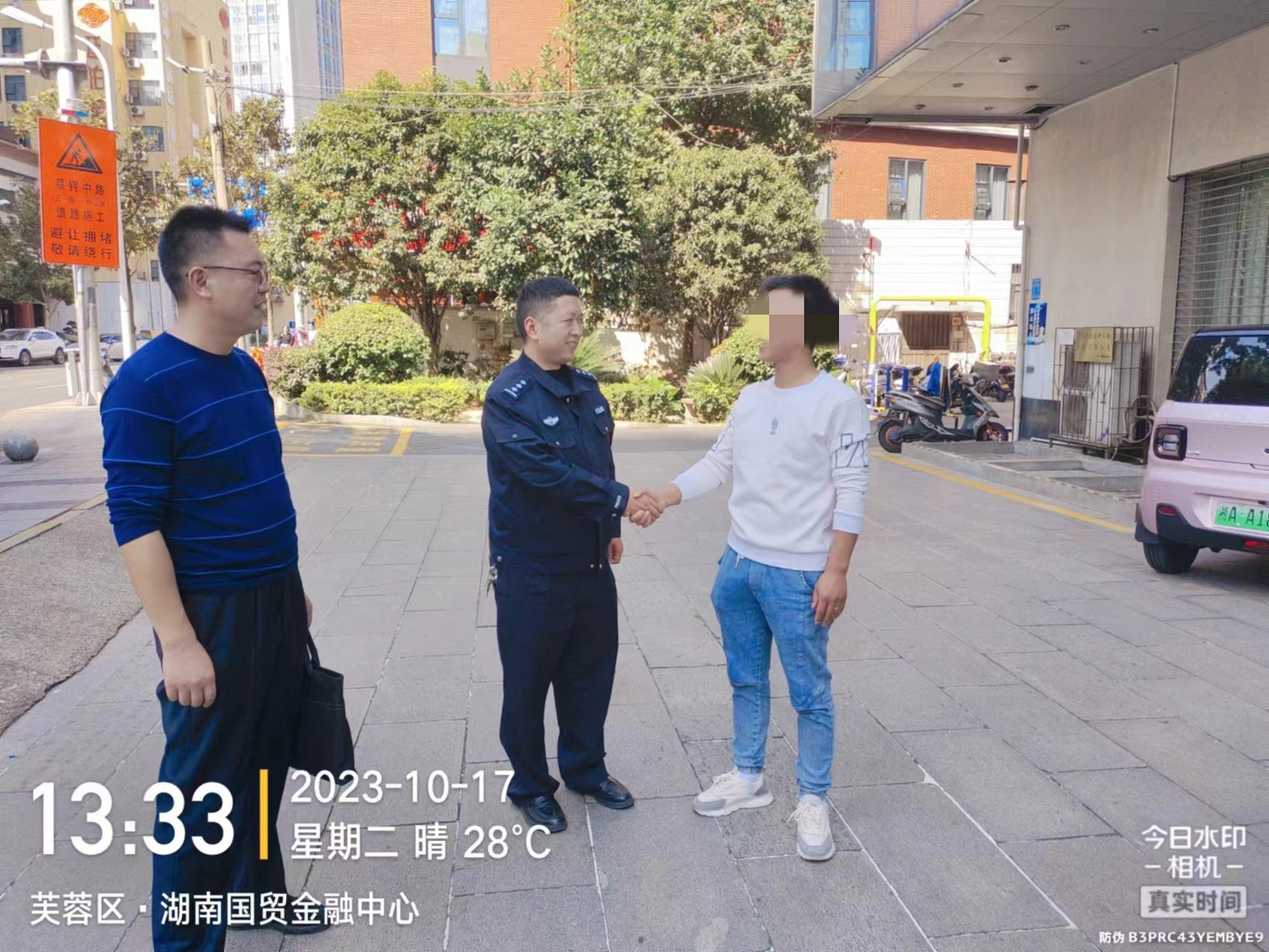 “警”急救助暖人心 为民服务显真情