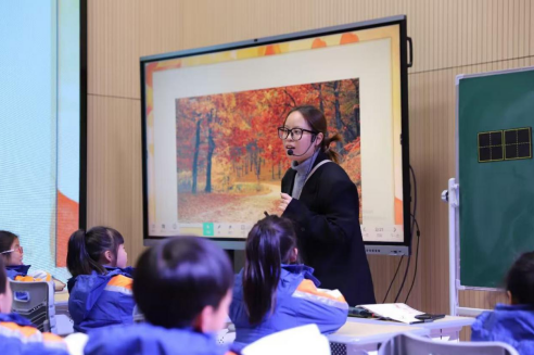 武陵区中建育英小学开展第三届赋创杯教学节活动