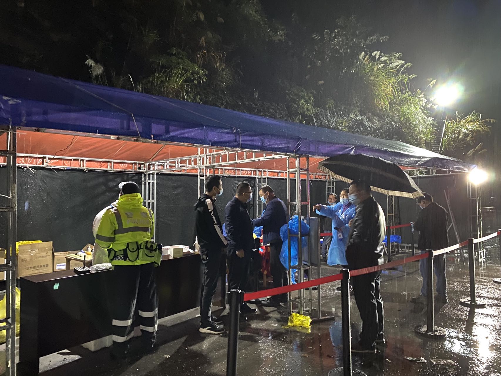 瑞塔铺镇：齐抓共管 筑牢安全防线