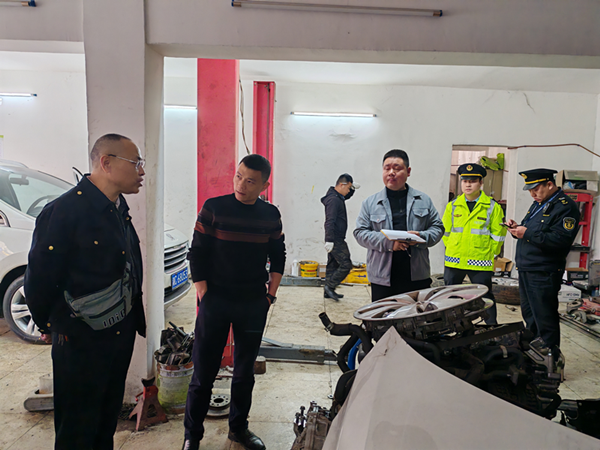 湖湘社区联合多部门开展汽修门店消防安全专项督导检查