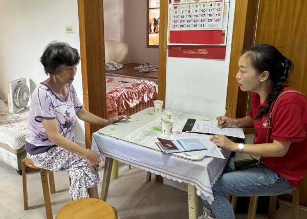 霞光社區(qū)開展殘疾人居家托養(yǎng)服務排查申報工作