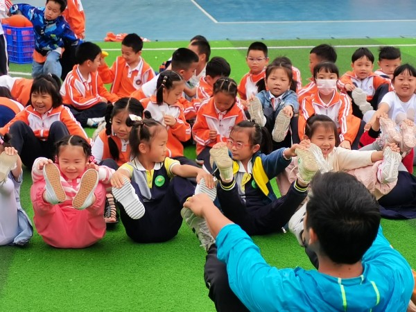 武陵区高山街幼儿园开展幼小衔接之参观小学活动