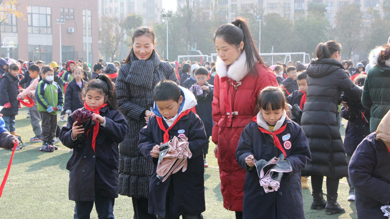 鼎城区江南小学：劳动砺心智 实践促成长