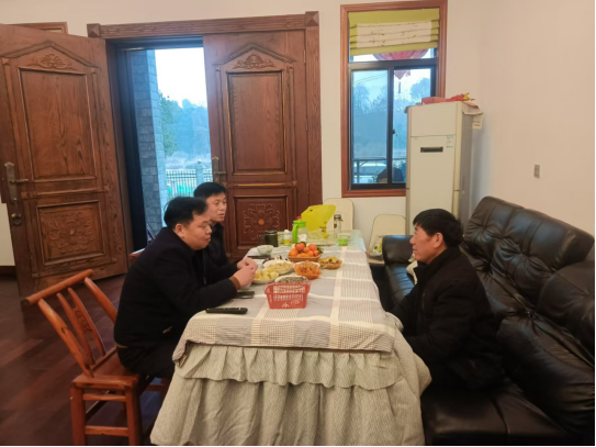 汉寿县司法局：走访慰问退休老干部