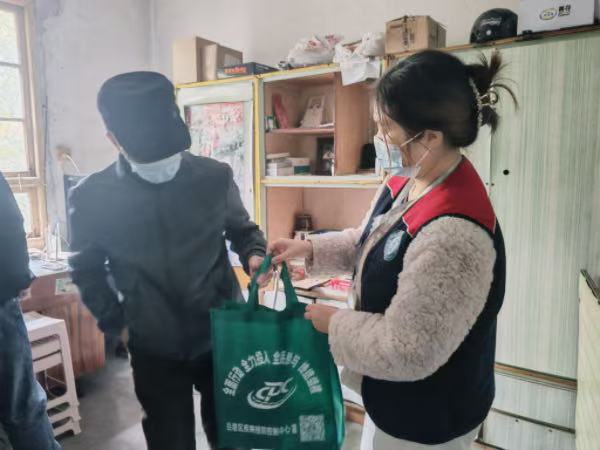 岳塘街道社区卫生服务中心：“质量核查+上门帮扶”筑牢结核防治“双防线”