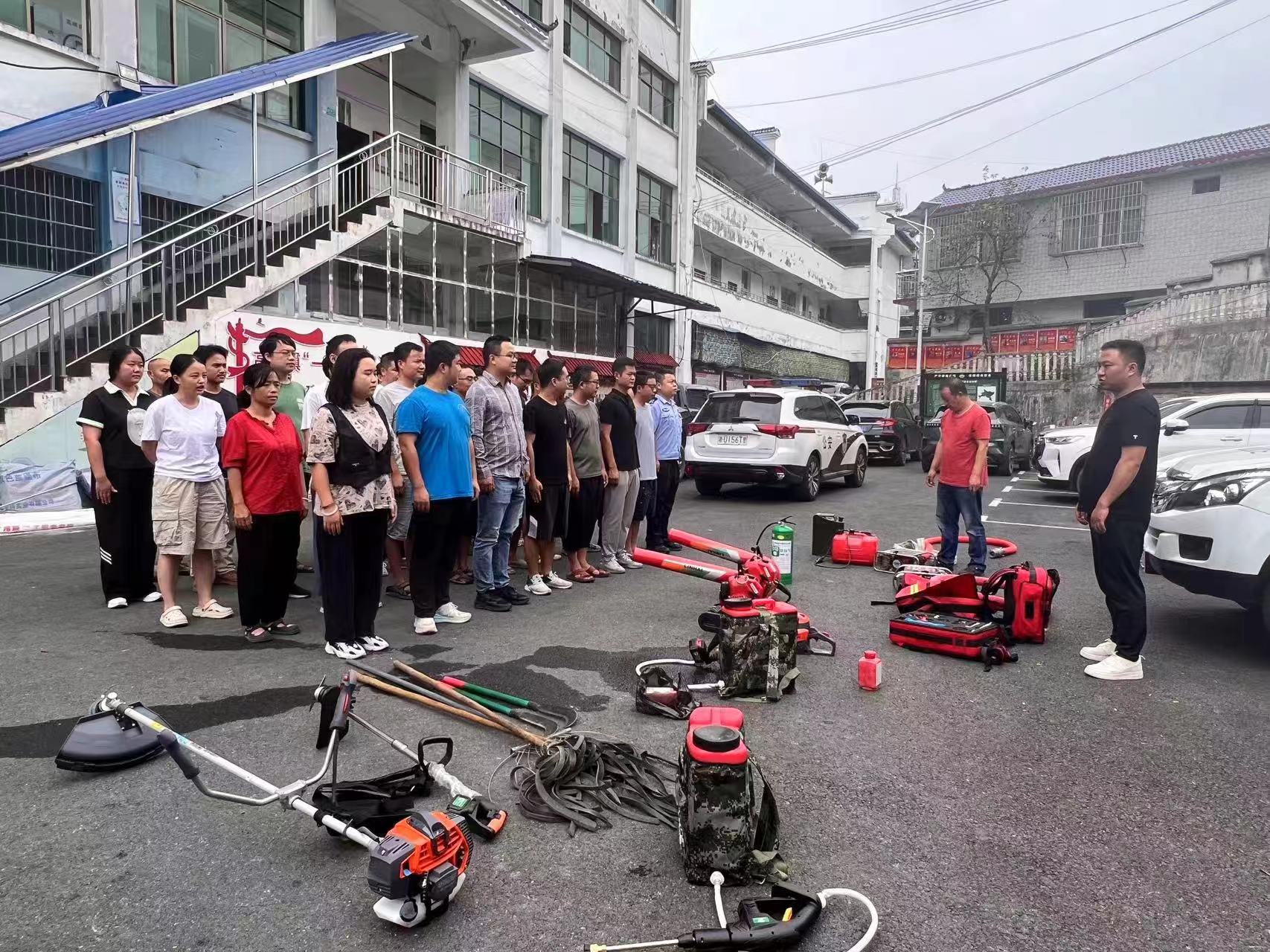 高峰镇：开展森林防灭火器材培训，筑牢森林安全防线