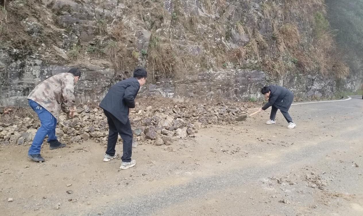 高峰镇：汛前全面排查除隐患 筑牢防汛安全防线