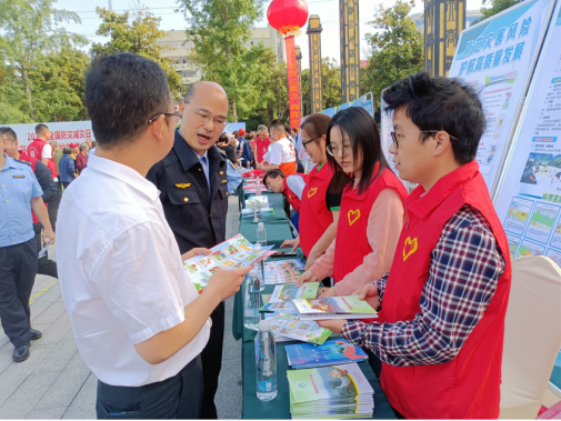 汉寿县林业局开展防灾减灾日宣传活动