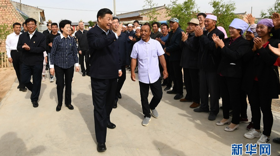 习近平在宁夏考察时强调 决胜全面建成小康社会决战脱贫攻坚 继续建设经济繁荣民族团结环境优美人民富裕的美丽新宁夏