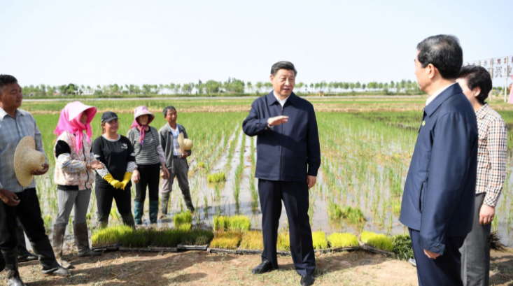 10个考察瞬间 感悟习近平“人民至上”理念