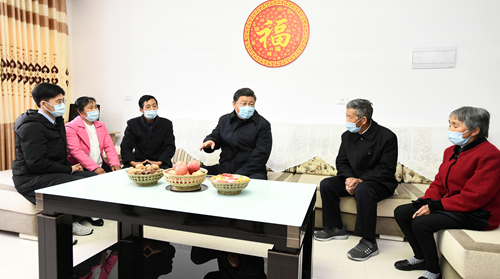 这四个字，道出习近平的为民情怀