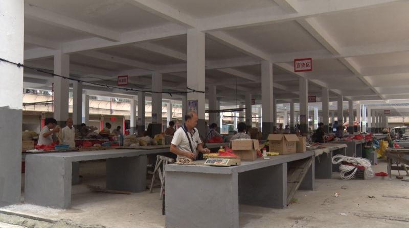 整治交通顽瘴痼疾进行时（二）：“马路市场不见了，农贸市场大变样”