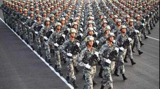 视频丨八一建军节——致敬可爱的军人!