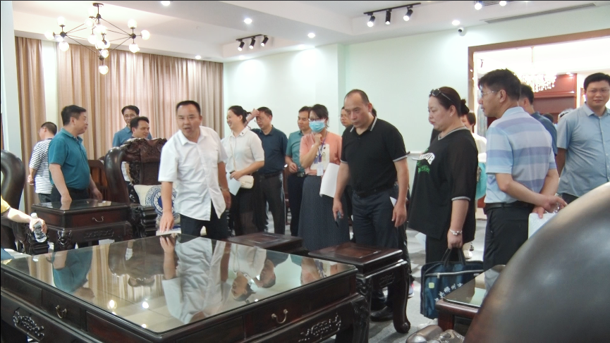 市委党校科长班学员来我县开展调研活动