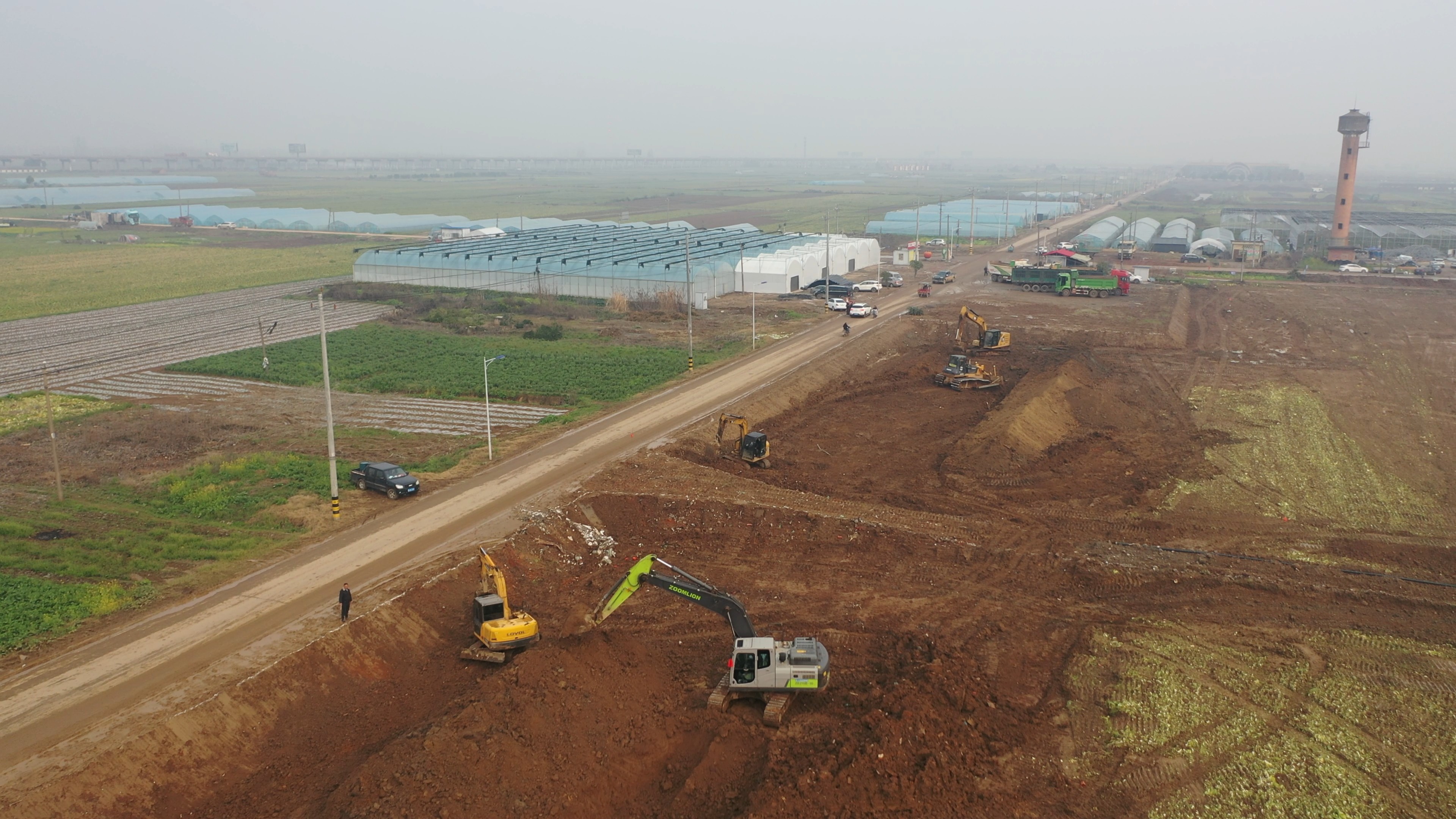汉寿县汛旱并防与耕地置换工作专班督导围堤湖垸示范片建设 多措并举推进项目攻坚
