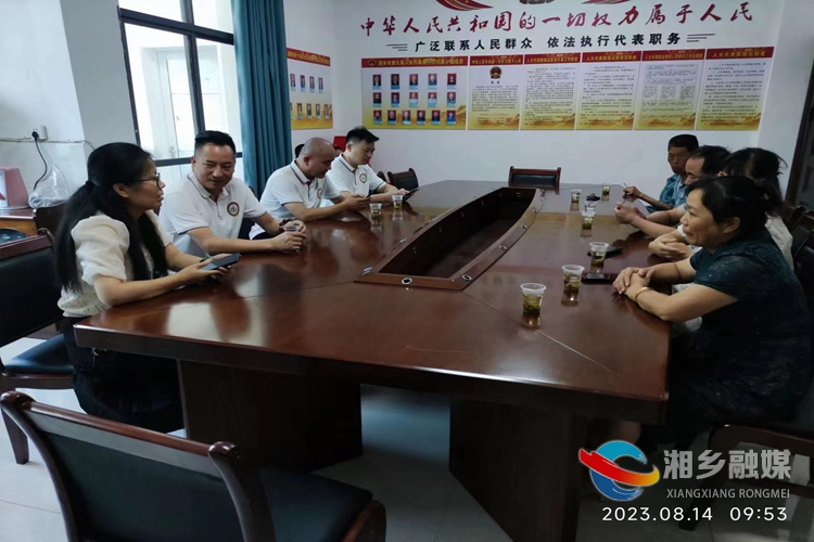 [棋梓镇]爱心商会捐资助学 照亮学子求学路