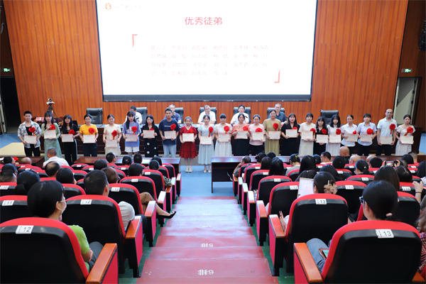汉寿一中召开2023年下学期教学教研暨“青蓝工程”工作大会