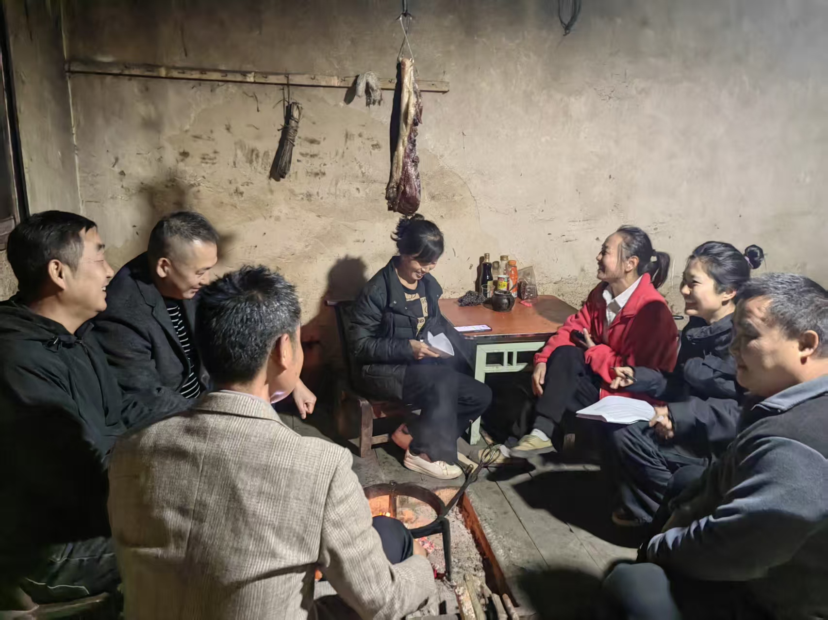 古丈县岩头寨镇：敲门除隐患 携手御寒潮