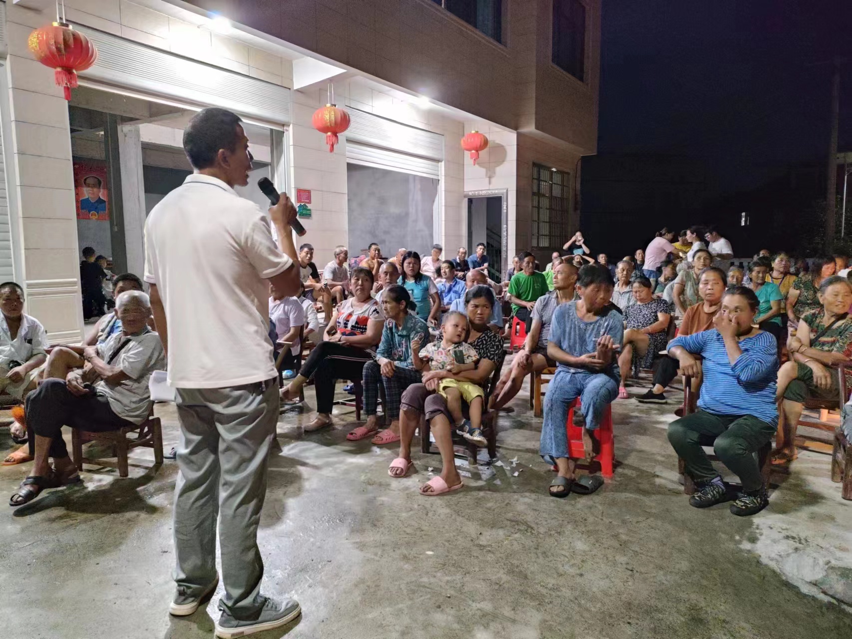 凉水口镇：屋场会搭建控违治违沟通“连心桥